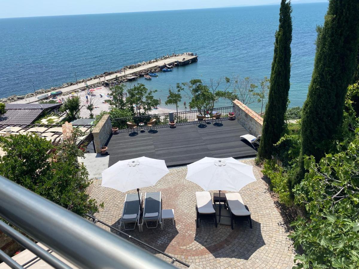 Villa Alenor- Seafront Old *